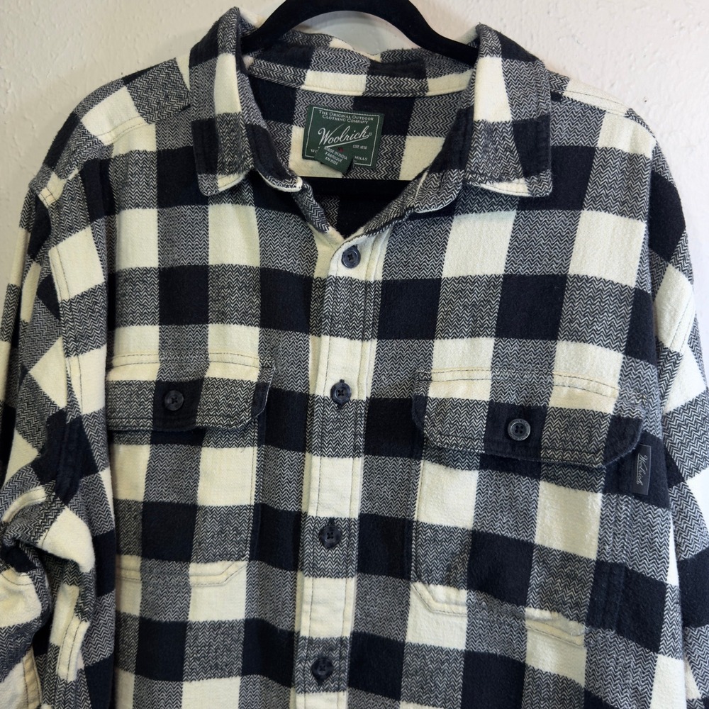 Woolrich Mens XL Buffalo Plaid Flannel Shirt Black White Herringbone Outdoor